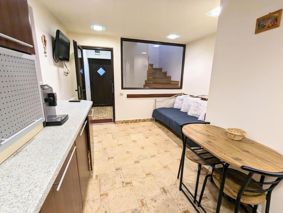 Maisonette Balcesco Braşov Exteriör bild